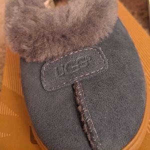 BRAND NEW UGG Rylan Slipper
